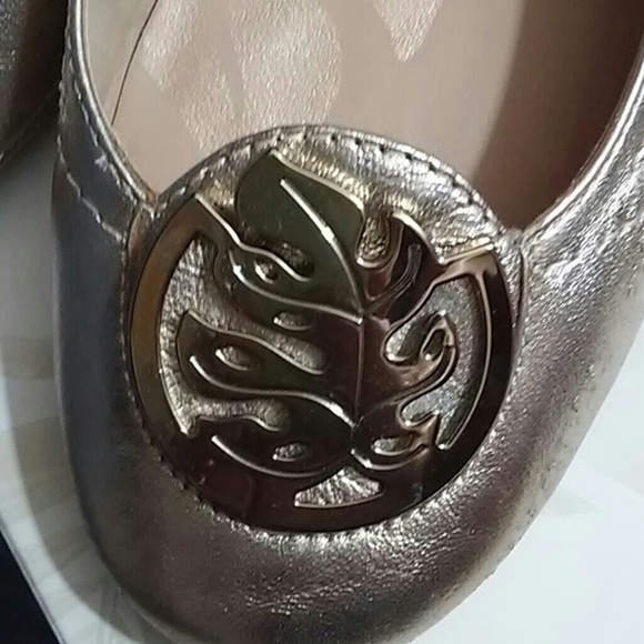 Tommy Bahama Athens Floral flats - Picture 6 of 8